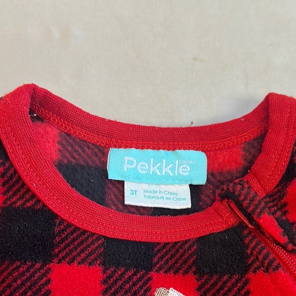 Pekkle - Red and Black Kids Fleece Pajamas - Picture 2 of 4